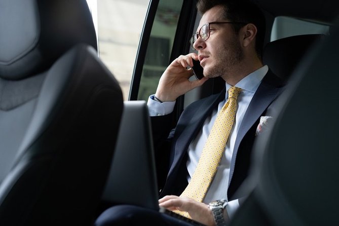 Limousine Transportation to Columbus International Airport